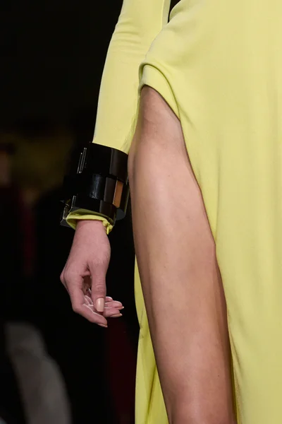 Look 62